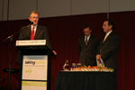 ADGP Chair Dr Rob Walters introducing the Awards at Forum 2004